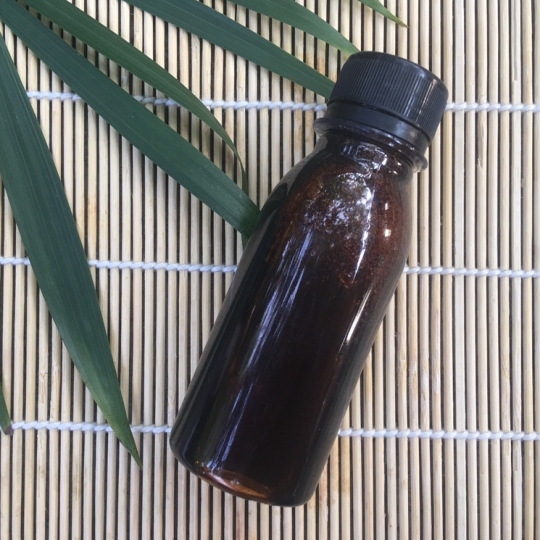Nước Màu Khóm